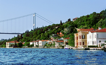 Lunch by Bosphorus